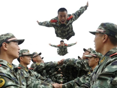 Армия Китая готовится к Третьей мировой войне