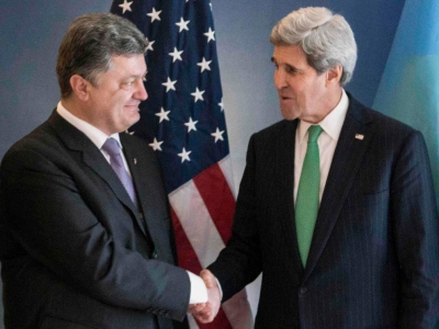 Америка хочет видеть Порошенко президентом Украины