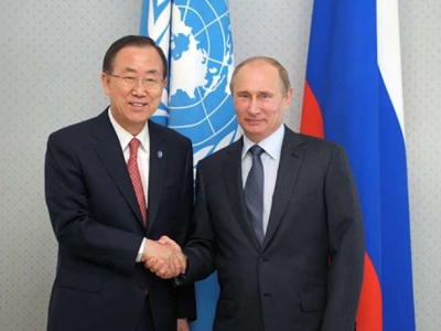 Владимир Путин и Пан Ги Мун - председатель Генассамблеи ООН